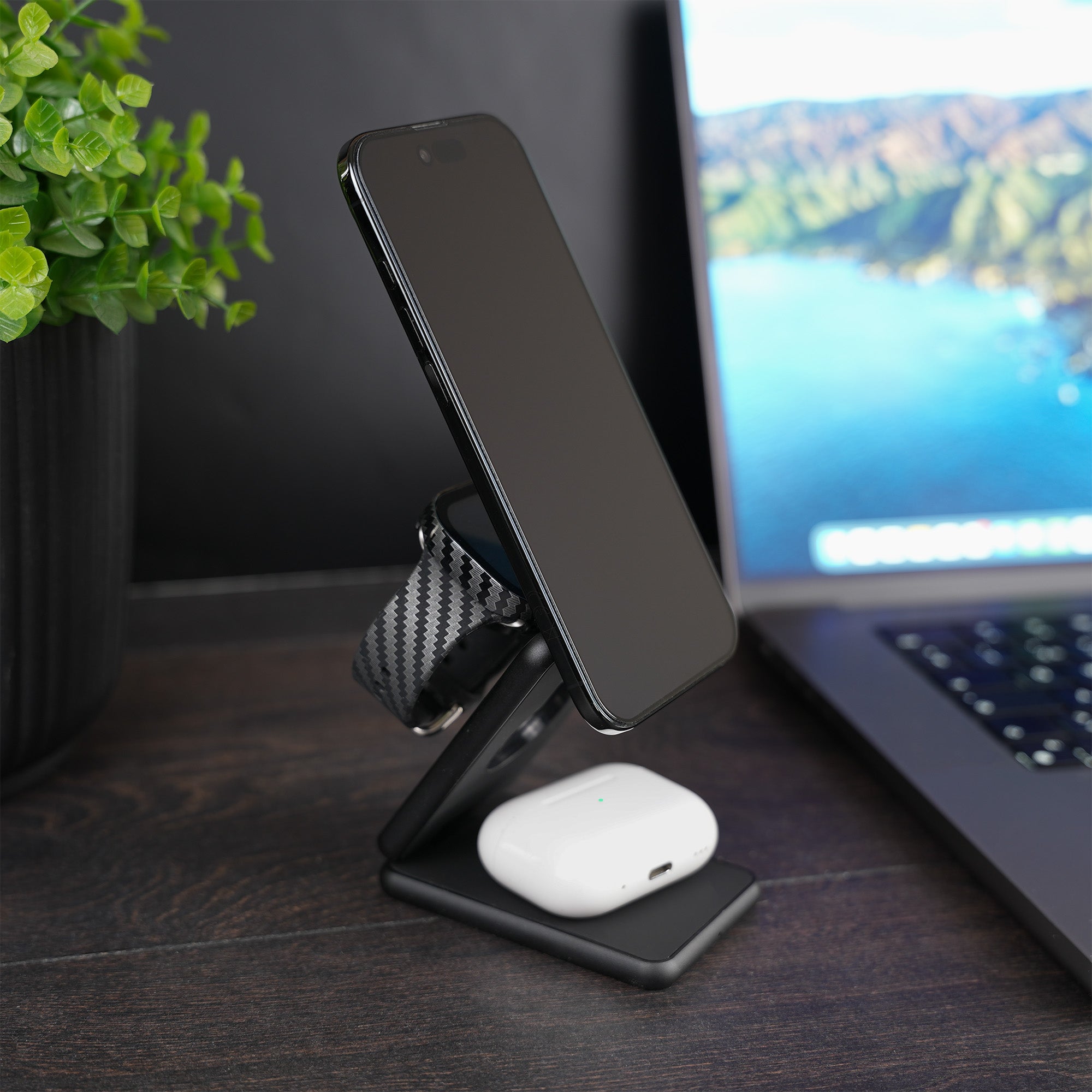 RD Ultra Compact 3-in-1 Power Station V2